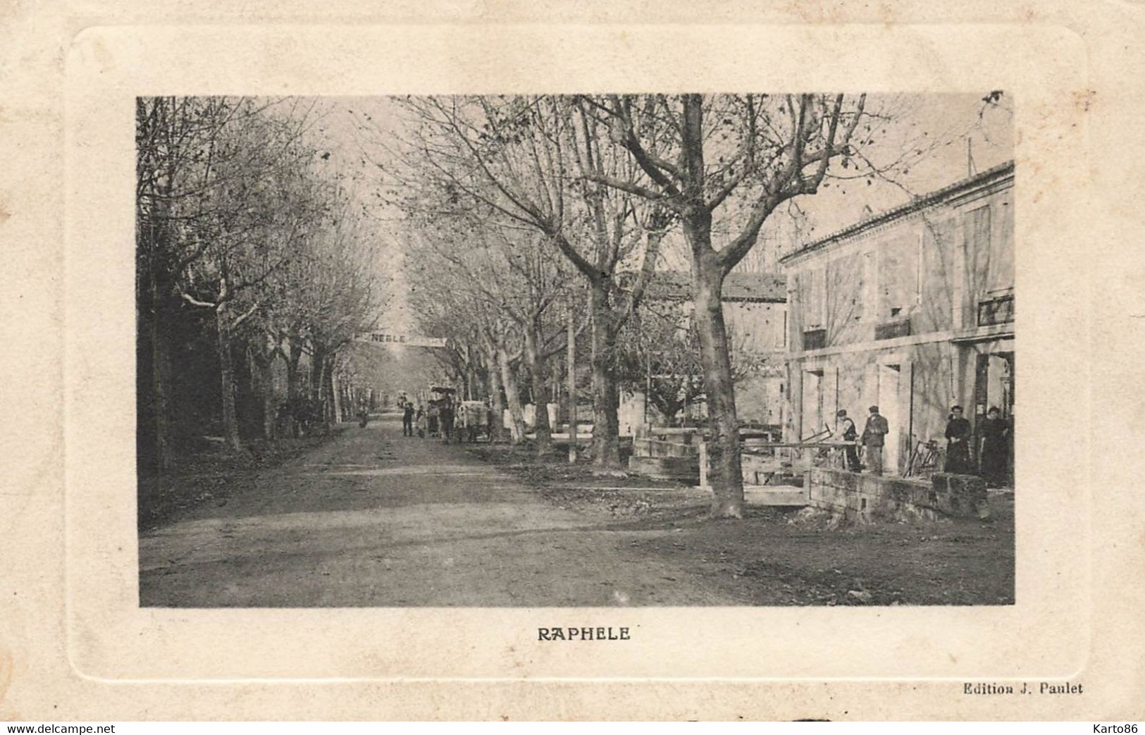 Raphèle Les Arles * Rue Du Village * Villageois - Saint-Louis-du-Rhône