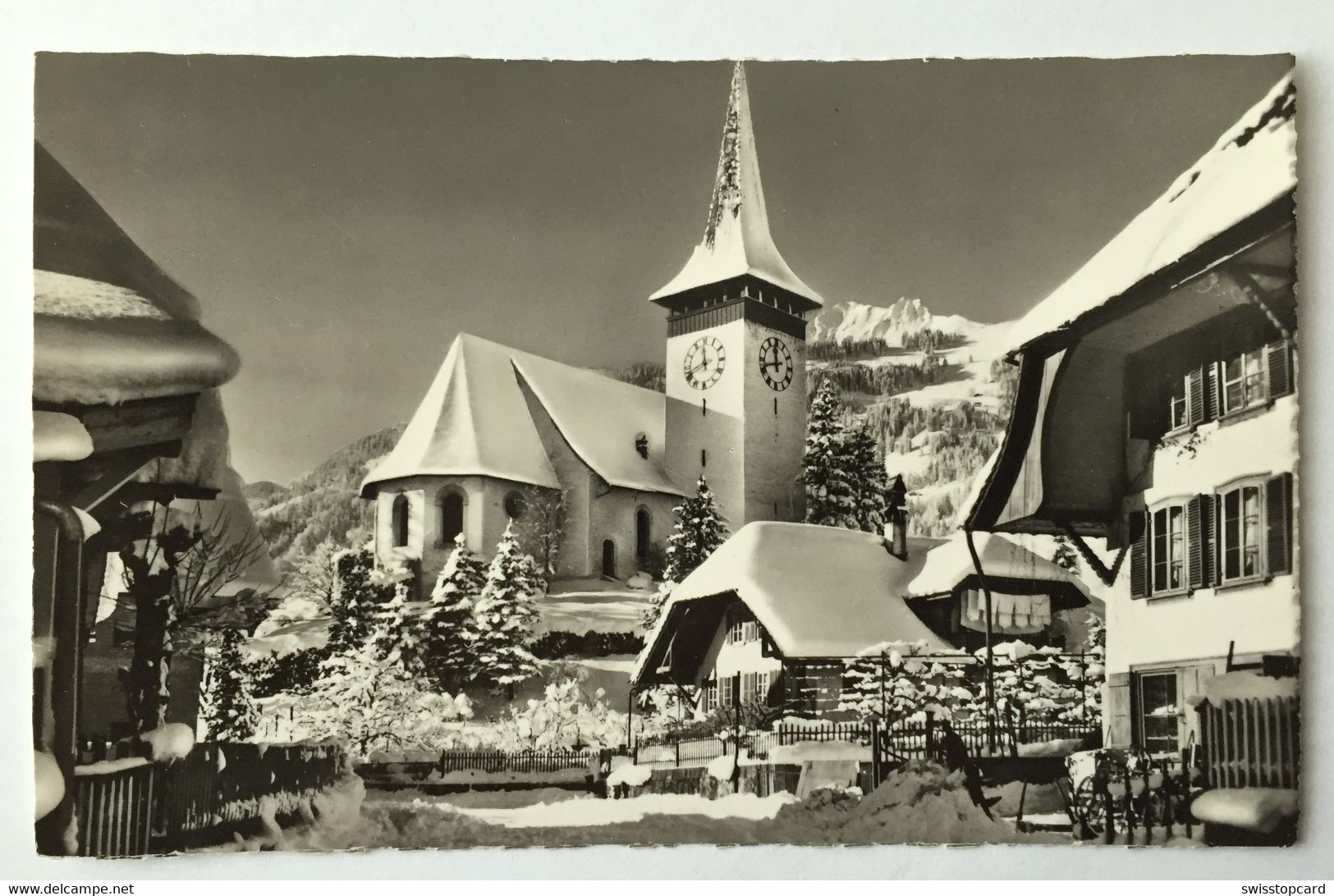 FRUTIGEN Dorfpartie Mit Kirche - Frutigen