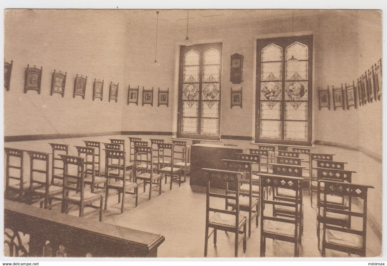 Institut Chirurgical Saint-Joseph - La Chapelle , Les Vitraux - Enseignement, Ecoles Et Universités