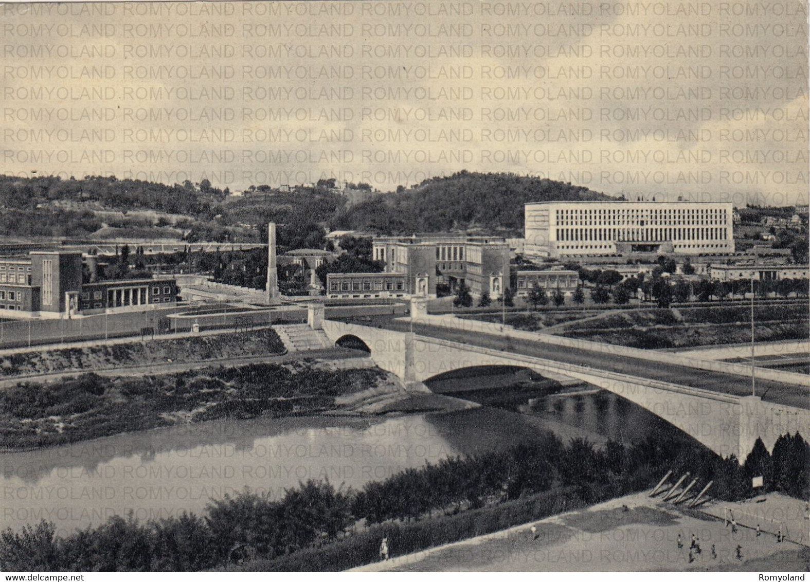 CARTOLINA  ROMA,LAZIO,FORO ITALICO-PONTE DUCA D'AOSTA-STORIA,MEMORIA,CULTURA,RELIGIONE,BELLA ITALIA,NON VIAGGIATA - Bruggen