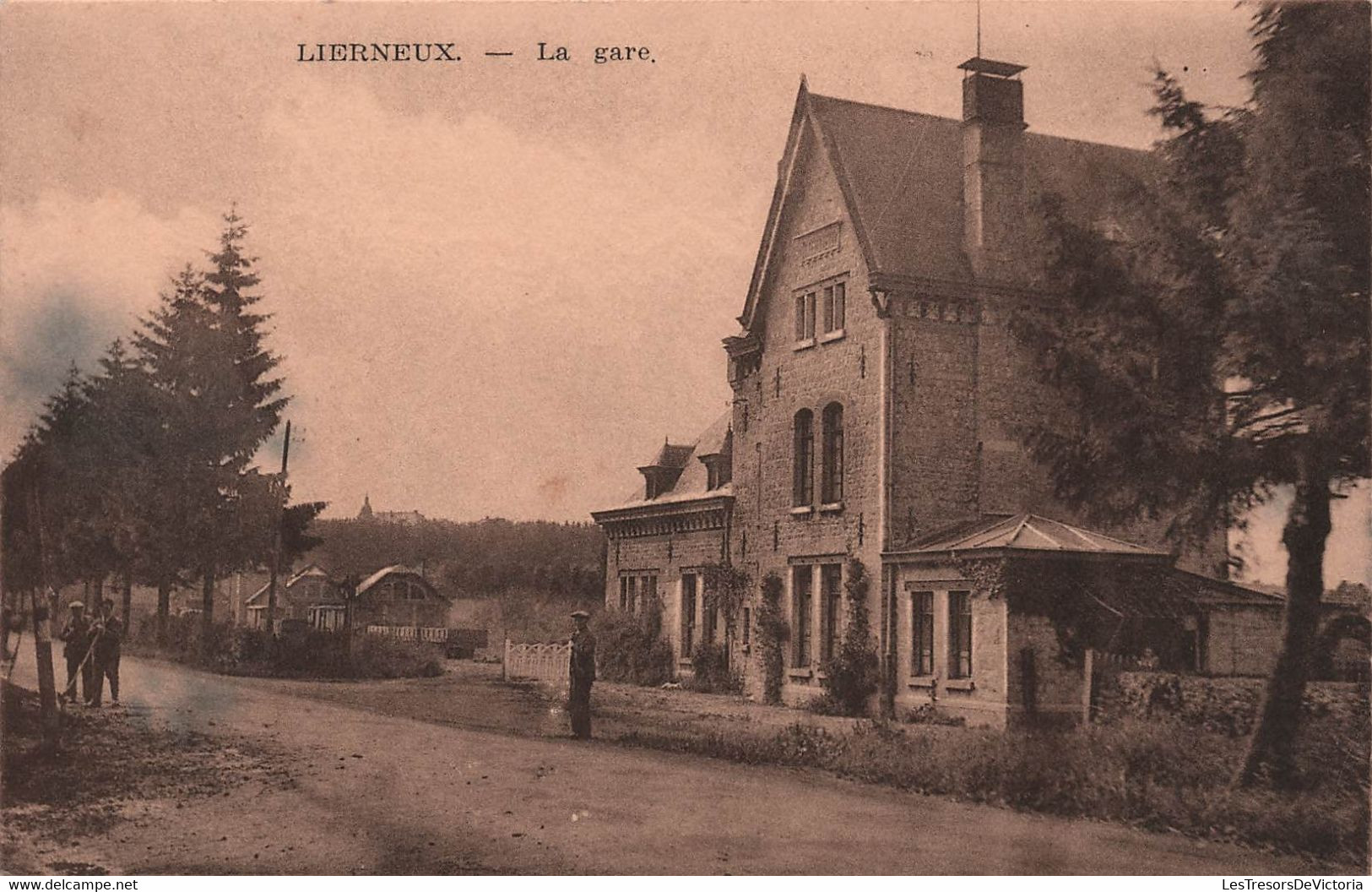 Belgique - Lierneux - La Gare - Cafe Restaurant Victor Denis Pension De Famille - Carte Postale Ancienne - - Lierneux