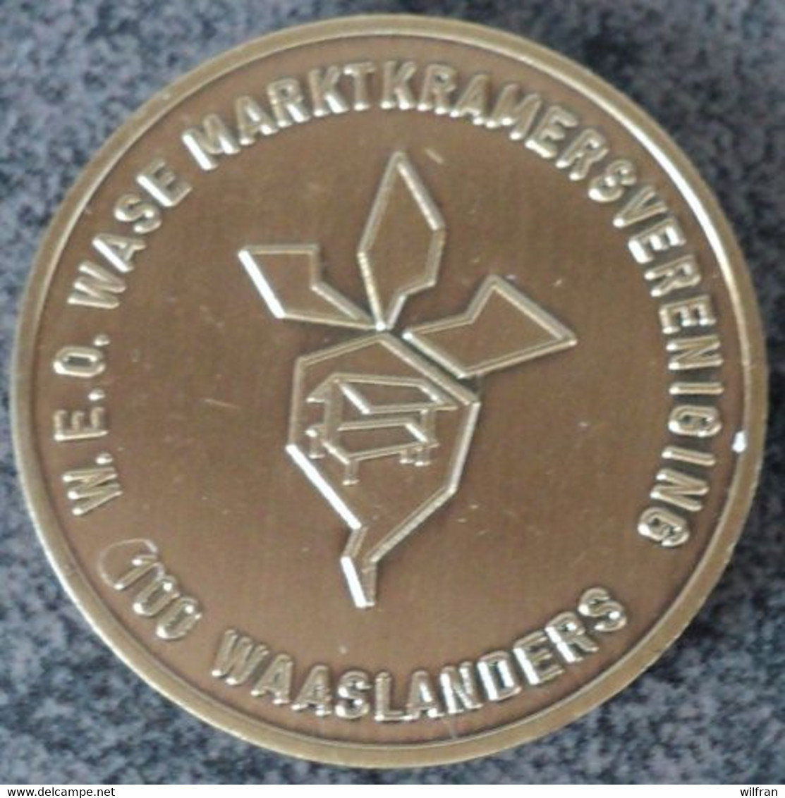 4103 Vz St. Niklaas 1980 – Kz W.E.O. Wase Marktkramersvereniging 100 Waaslanders - Tokens Of Communes