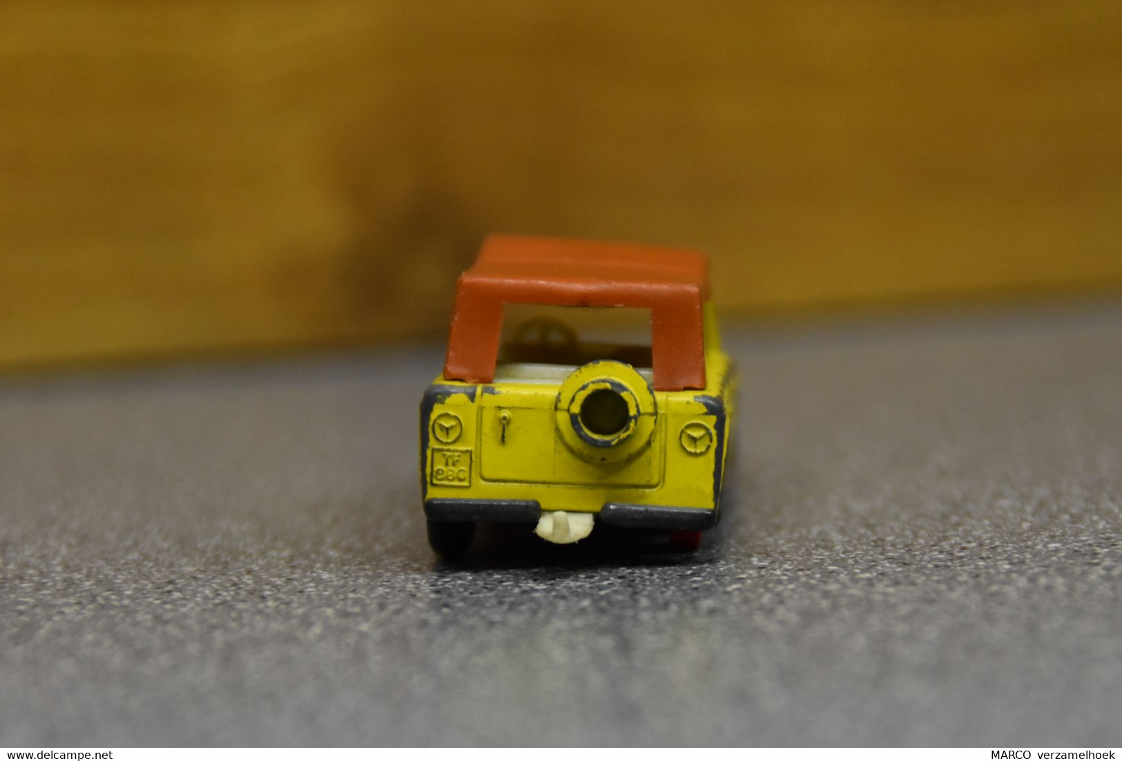 Matchbox series no sales 18 field car