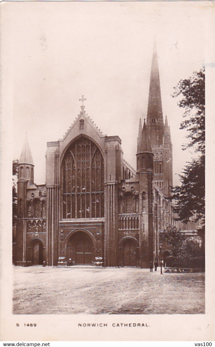 CPA NORWICH- CATHEDRAL, PEOPLE IN VINTAGE CLOTHES - Norwich