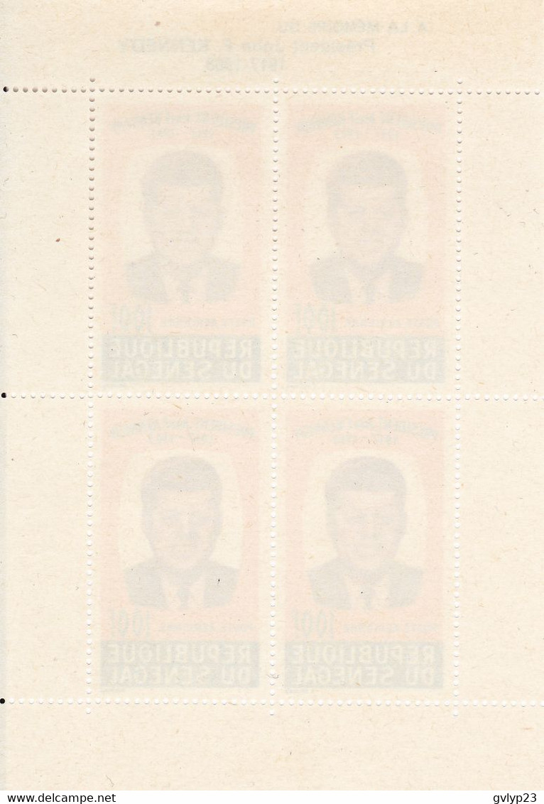 JOHN F. KENNEDY UN FEUILLET DE 4 TIMBRES NEUF ** N°2 YVERT ET TELLIER 1964 - Sénégal (1960-...)