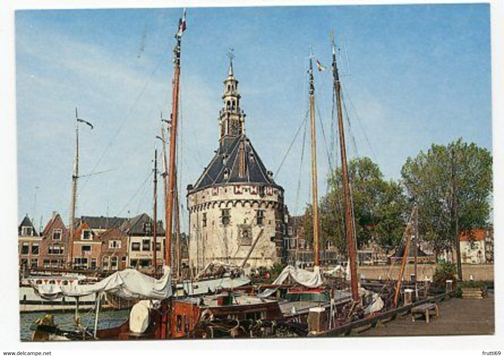 AK 115137 NETHERLANDS - Hoorn - Hoofdtoren - Hoorn