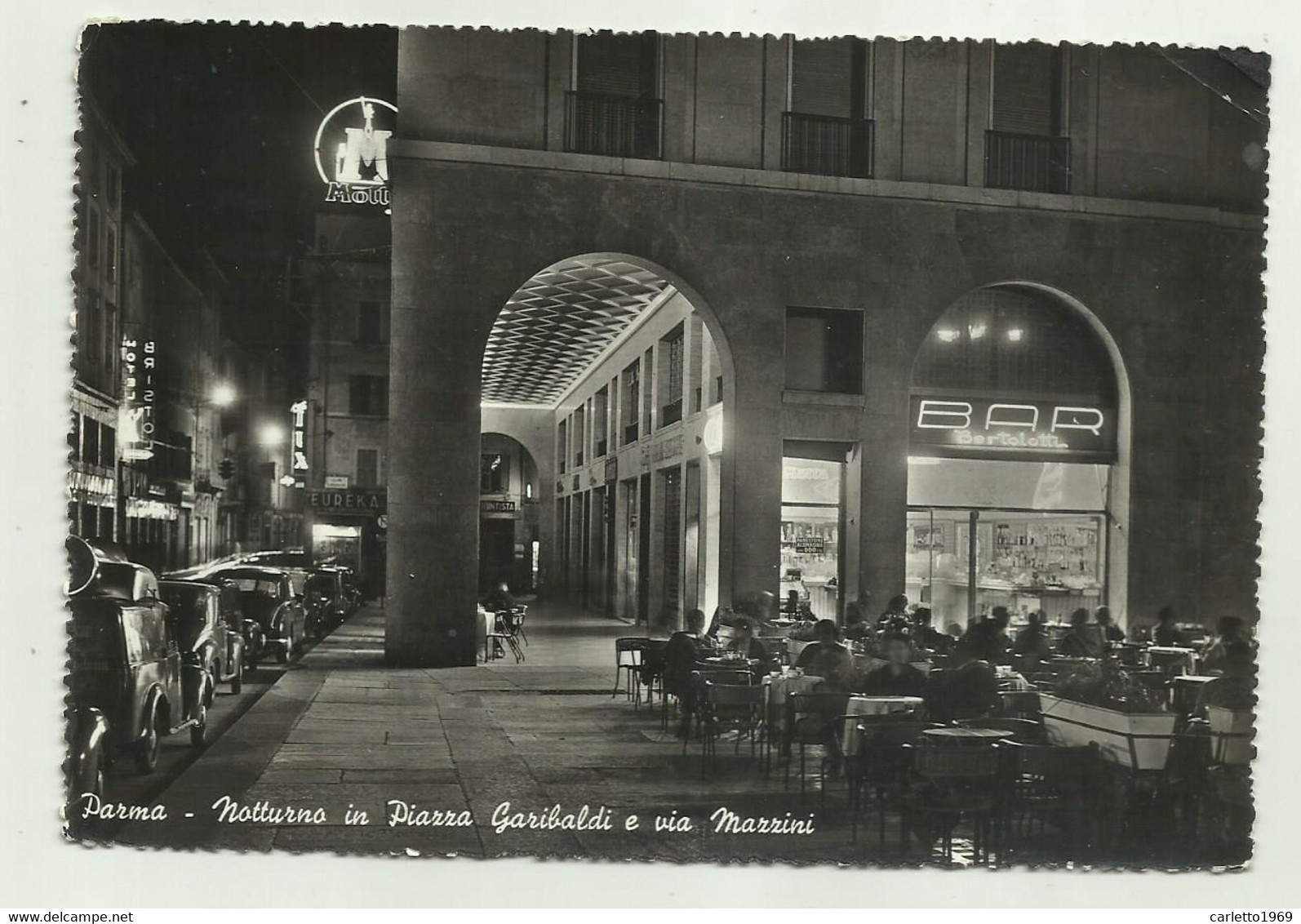 PARMA - NOTTURNO IN PIAZZA GARIBALDI E VIA MAZZINI - VIAGGIATA FG - Parma