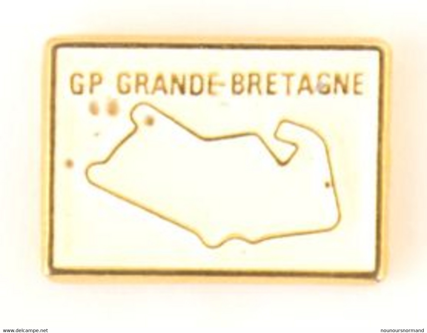 Pin's GP GRANDE BRETAGNE - Grand Prix De Grande Bretagne - Tracé Du Circuit Sur Fond Blanc - M128 - F1