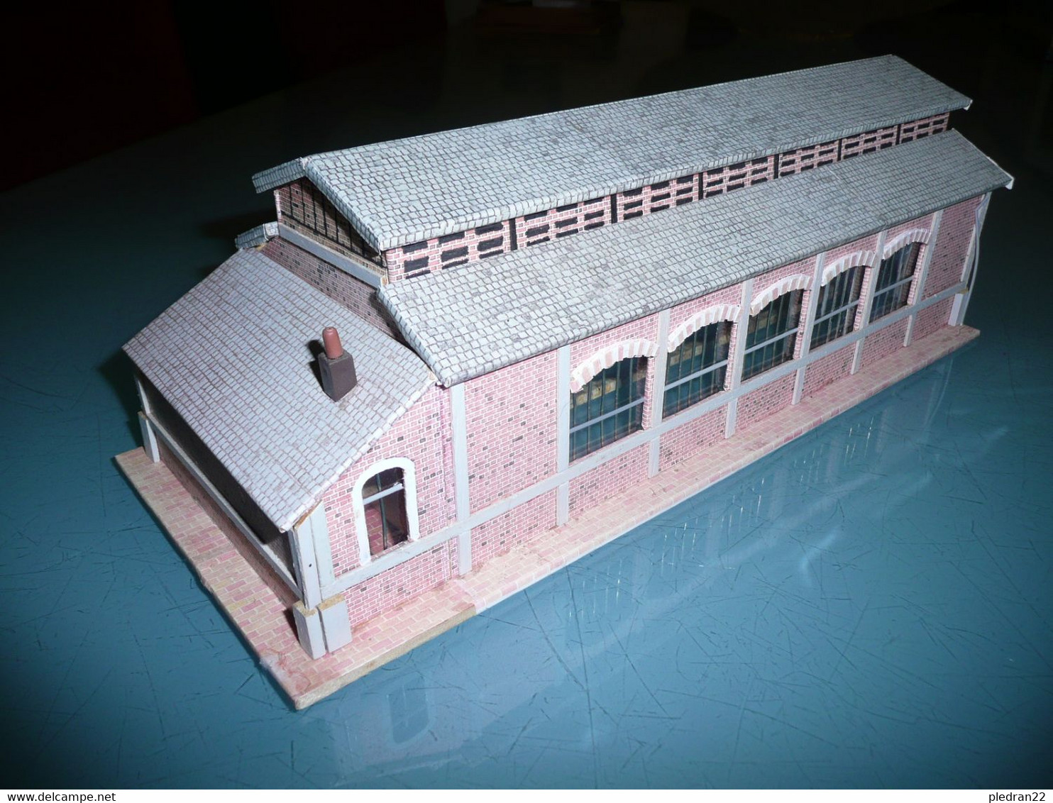 TRAIN MODELISME MAQUETTE ECHELLE N ? ATELIER TYPE CHEMINS DE FER DES COTES DU NORD CdN - Décors