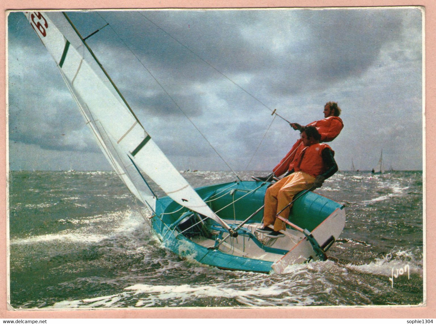 PLAISIR DE LA VOILE (Photo Gilbert Le Cossec )  1976 - - Voile