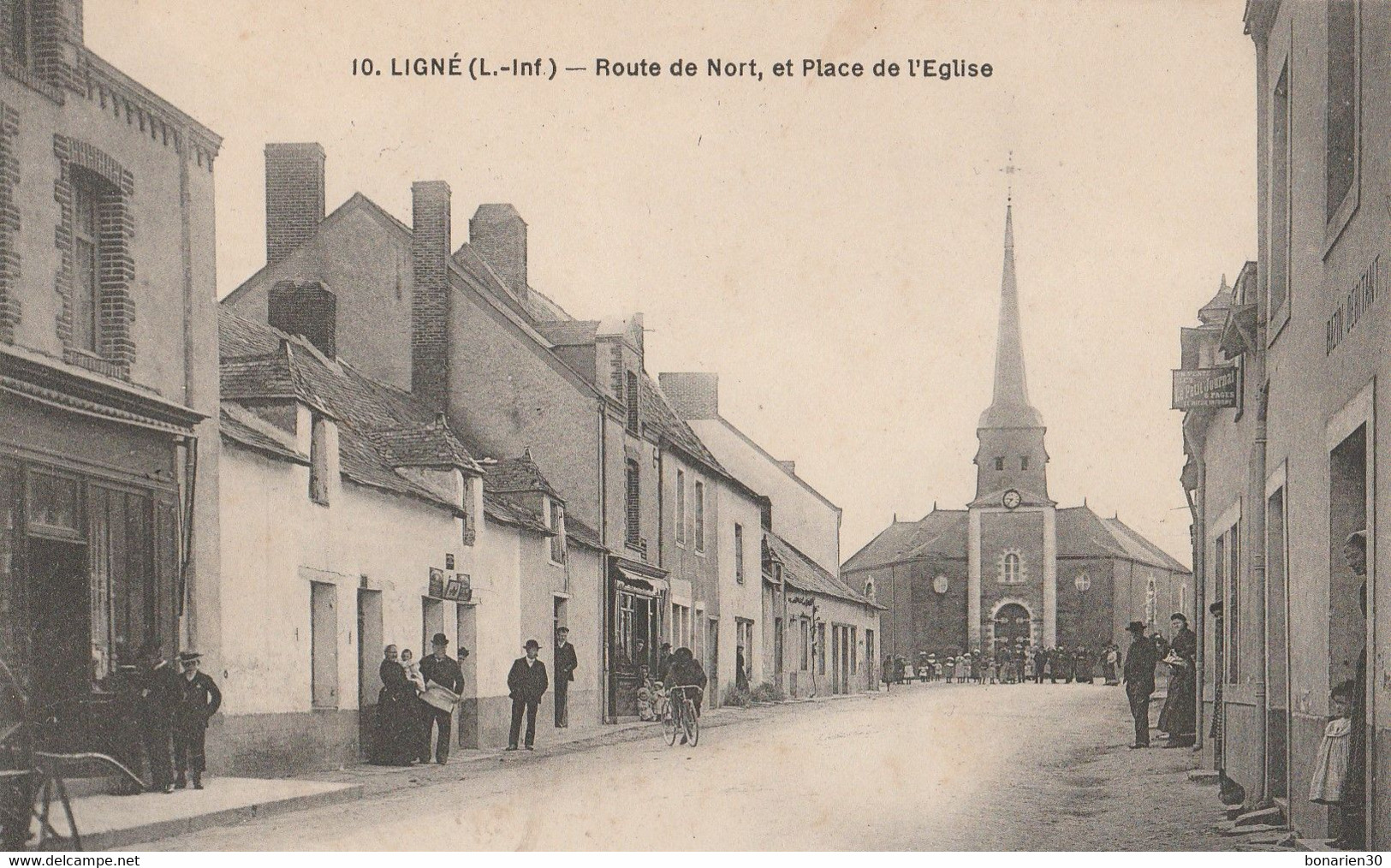 CPA 44 LIGNE RTE DE NIORT PLACE DE L'EGLISE ANIMEES - Ligné