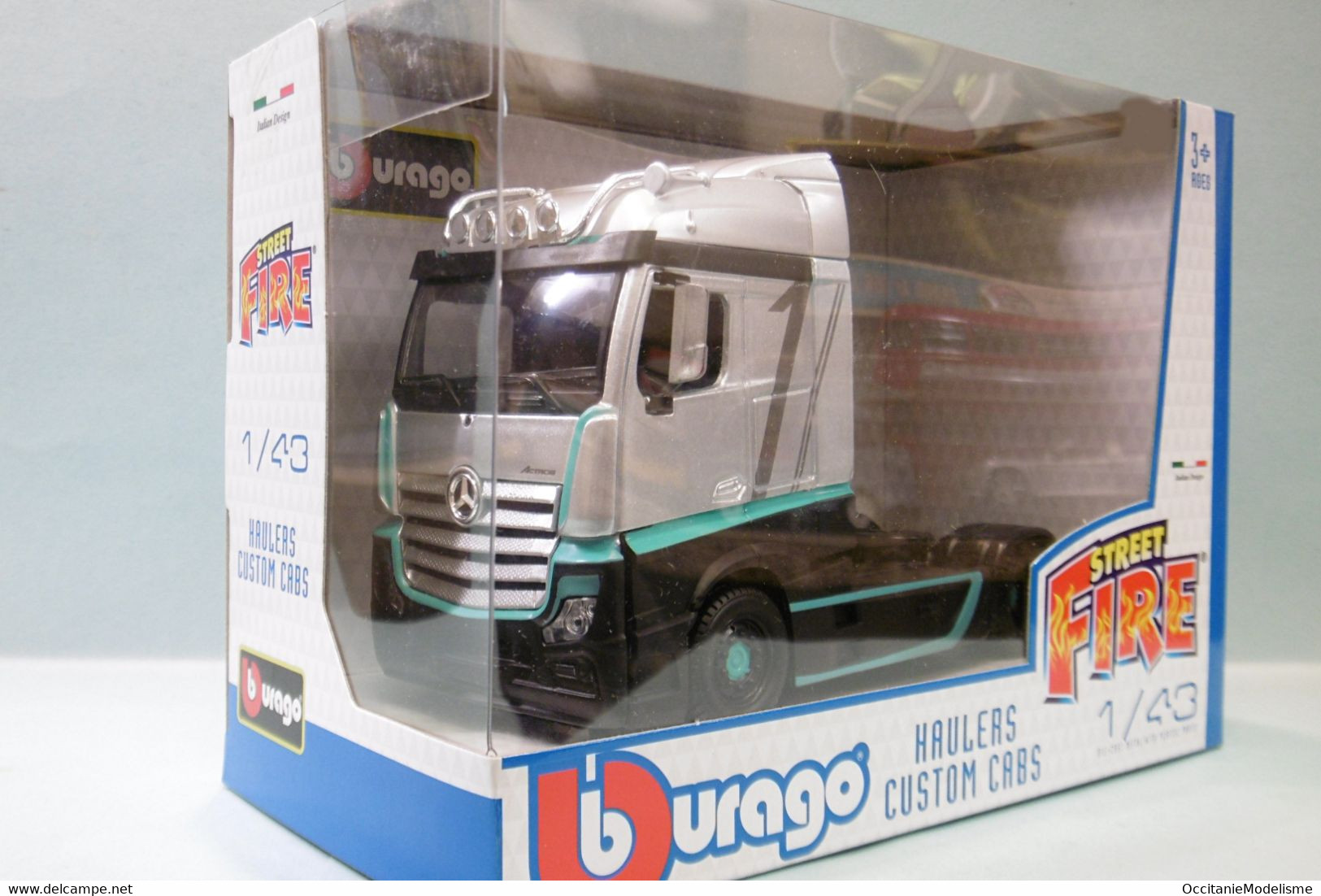 Bburago - CAMION MERCEDES ACTROS 2 Gigaspace F1 Formule 1 Hauler Burago Réf. 32202 Neuf 1/43 - Burago