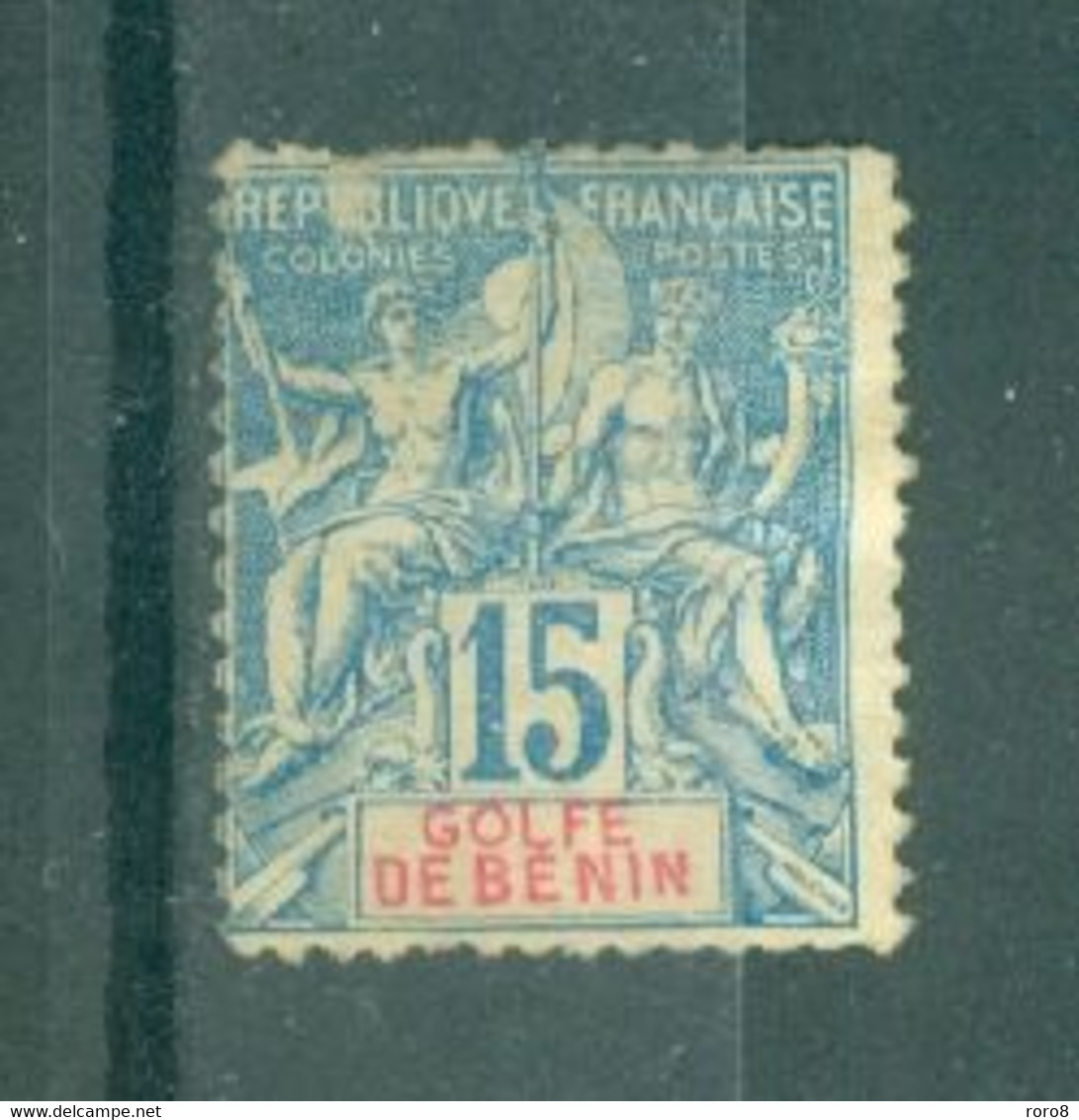 BENIN - N°25 Oblitéré. Papier Teinté. - Used Stamps