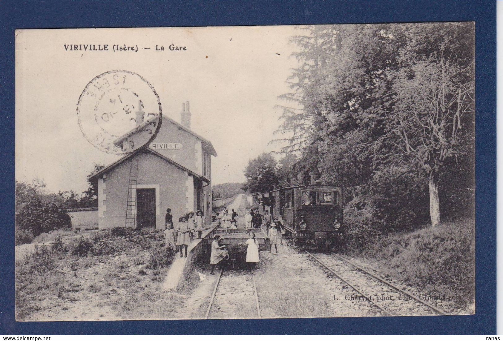 CPA [38] Isère > Viriville Gare Station Chemin De Fer Train Circulé - Viriville