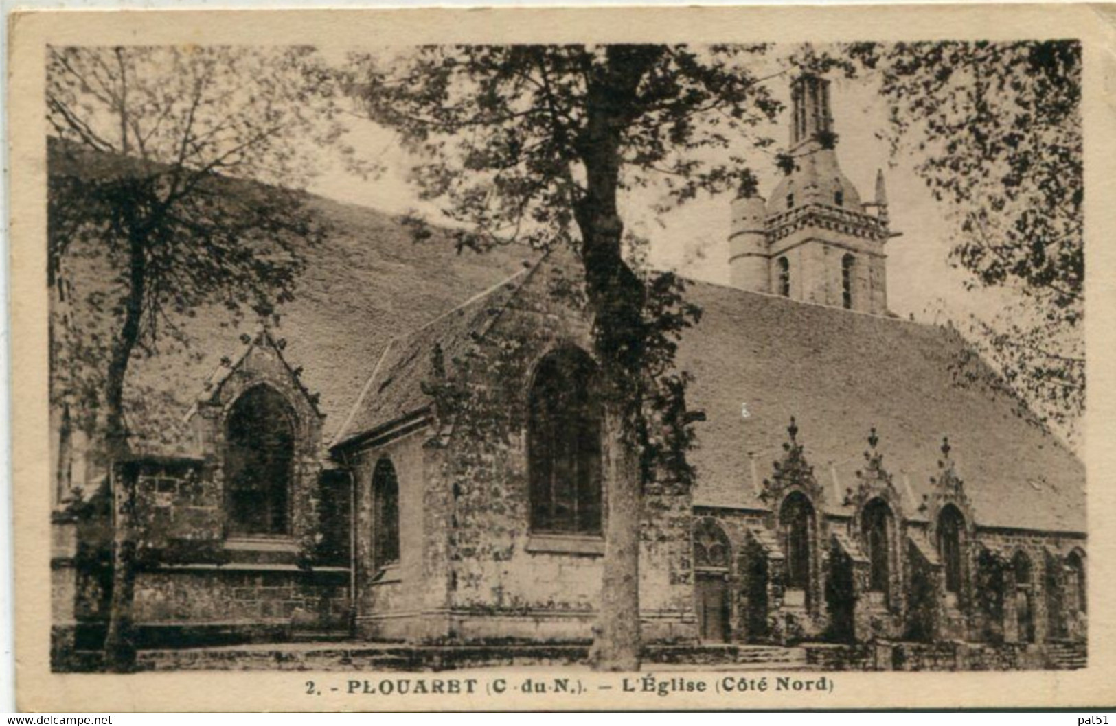 22 - Plouaret : L' Eglise Côté Nord - Plouaret