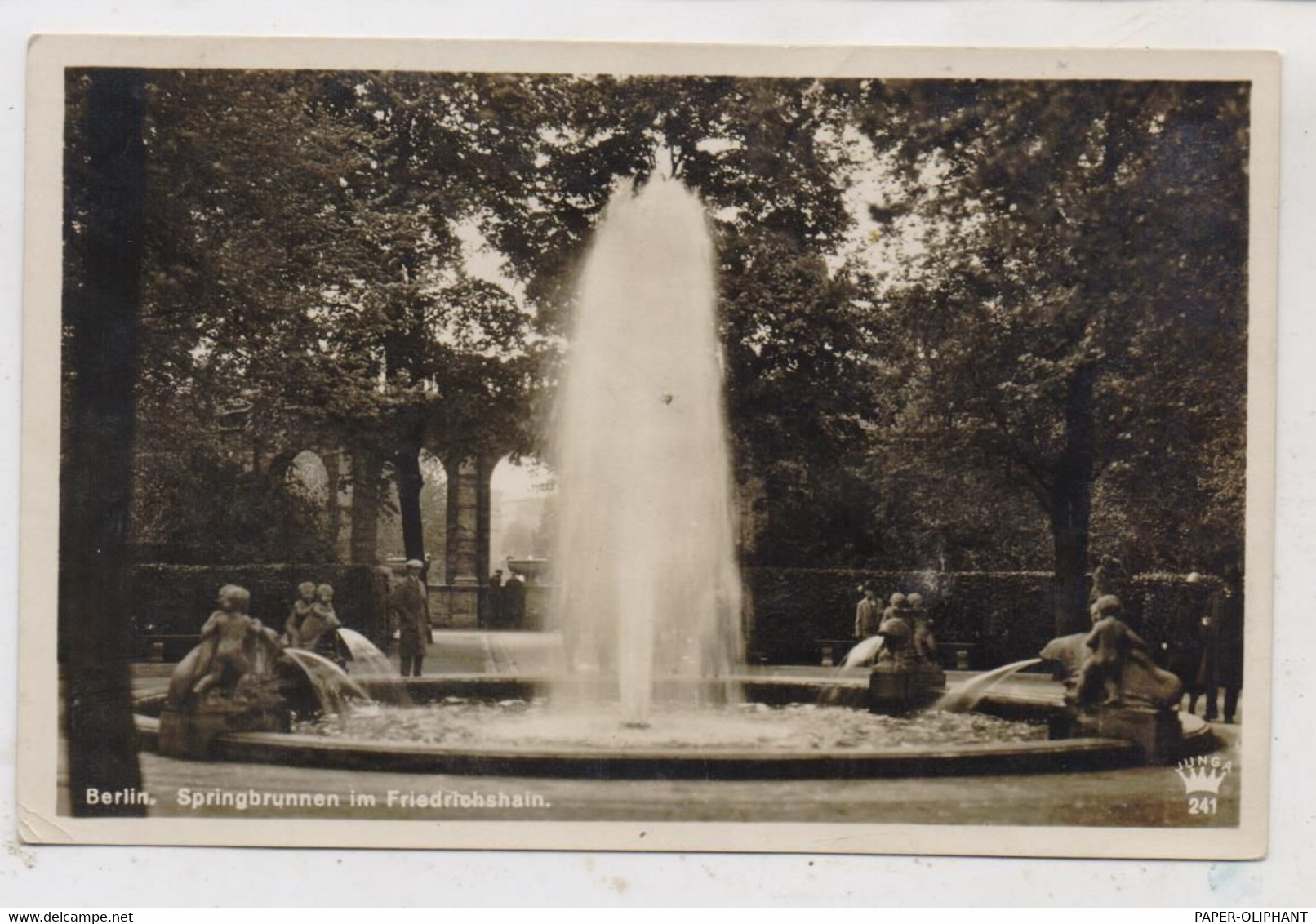 1000 BERLIN - FRIEDRICHSHAIN, Springbrunnen, 1942, Kl. Druckstelle - Friedrichshain