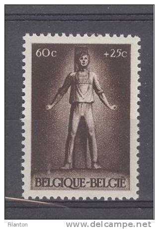 BELGIE - OBP Nr 703 V8 (Luppi) - Krijgsgevangenen  - MNH**  - Plaatfout/Variété - Andere & Zonder Classificatie