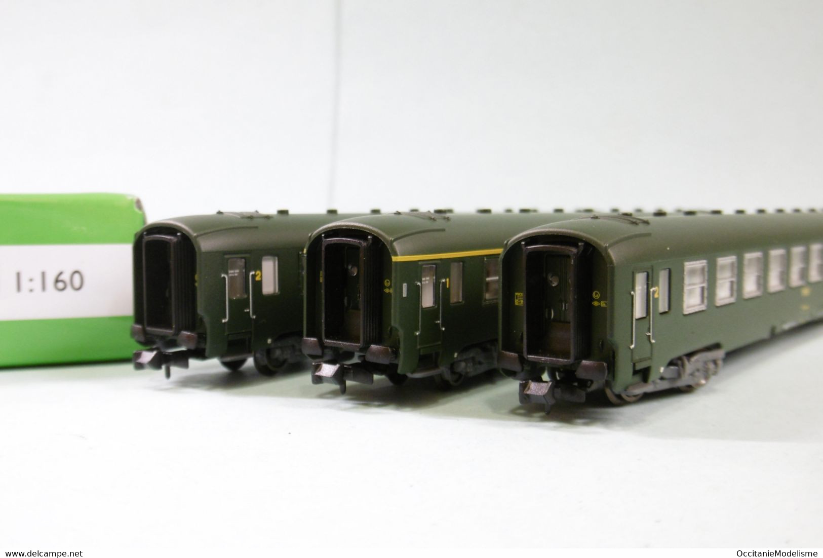 Arnold - Coffret 3 Voitures DEV AO A9 + B10 SNCF ép. IV Réf. HN4385 Neuf N 1/160 - Passagierwagen