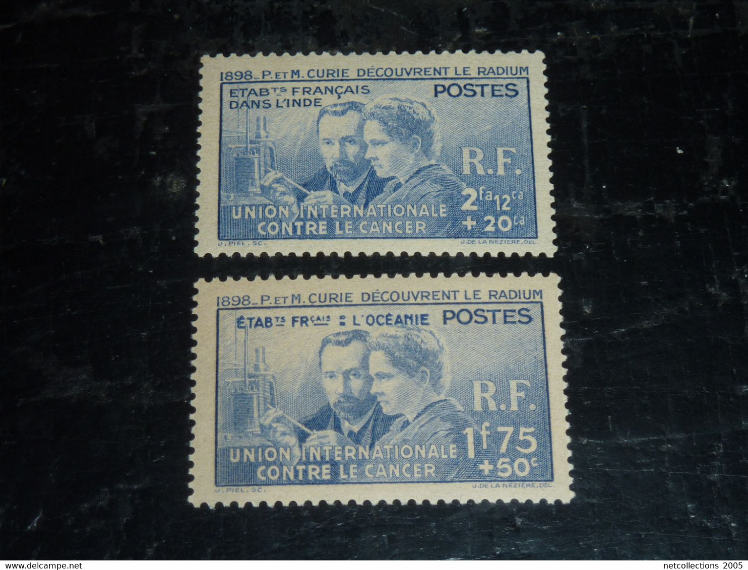 GRANDES SERIES COLONIALES COMPLETE - PIERRE ET MARIE CURIE NEUFS SANS CHARNIERES SAUF LA GUINEE LEGERE TRACE (DOF-F2)