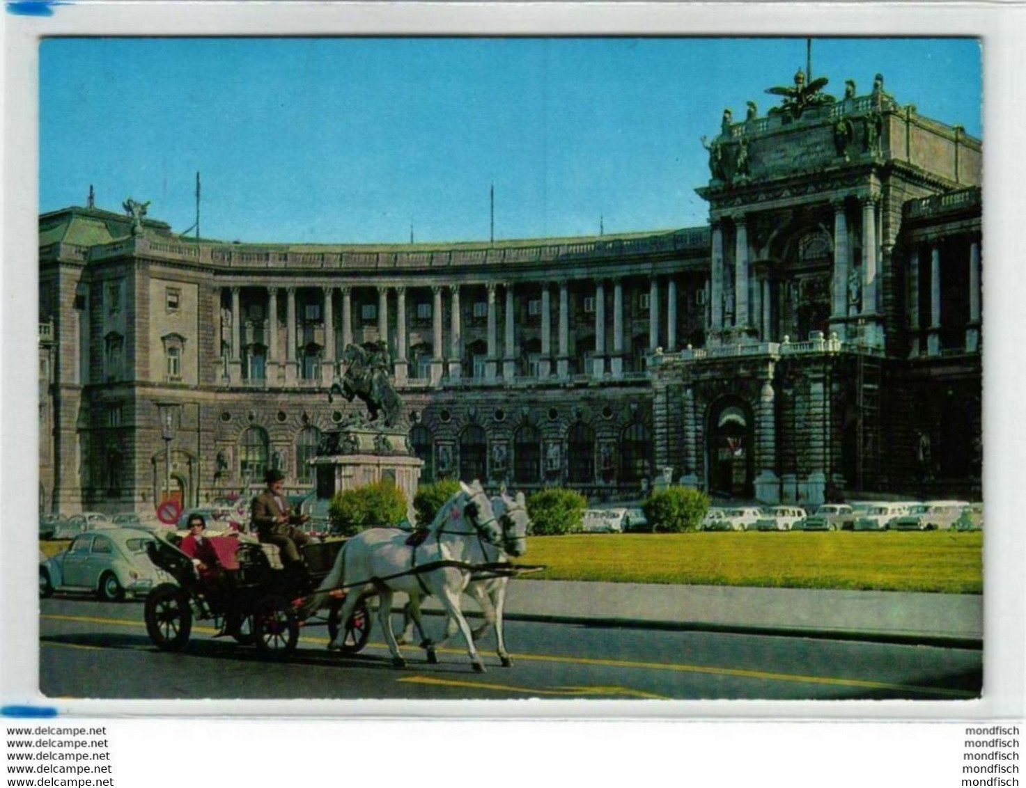 Wien - Neue Hofburg - Fiaker - Auto - VW Käfer - Taxis & Fiacres