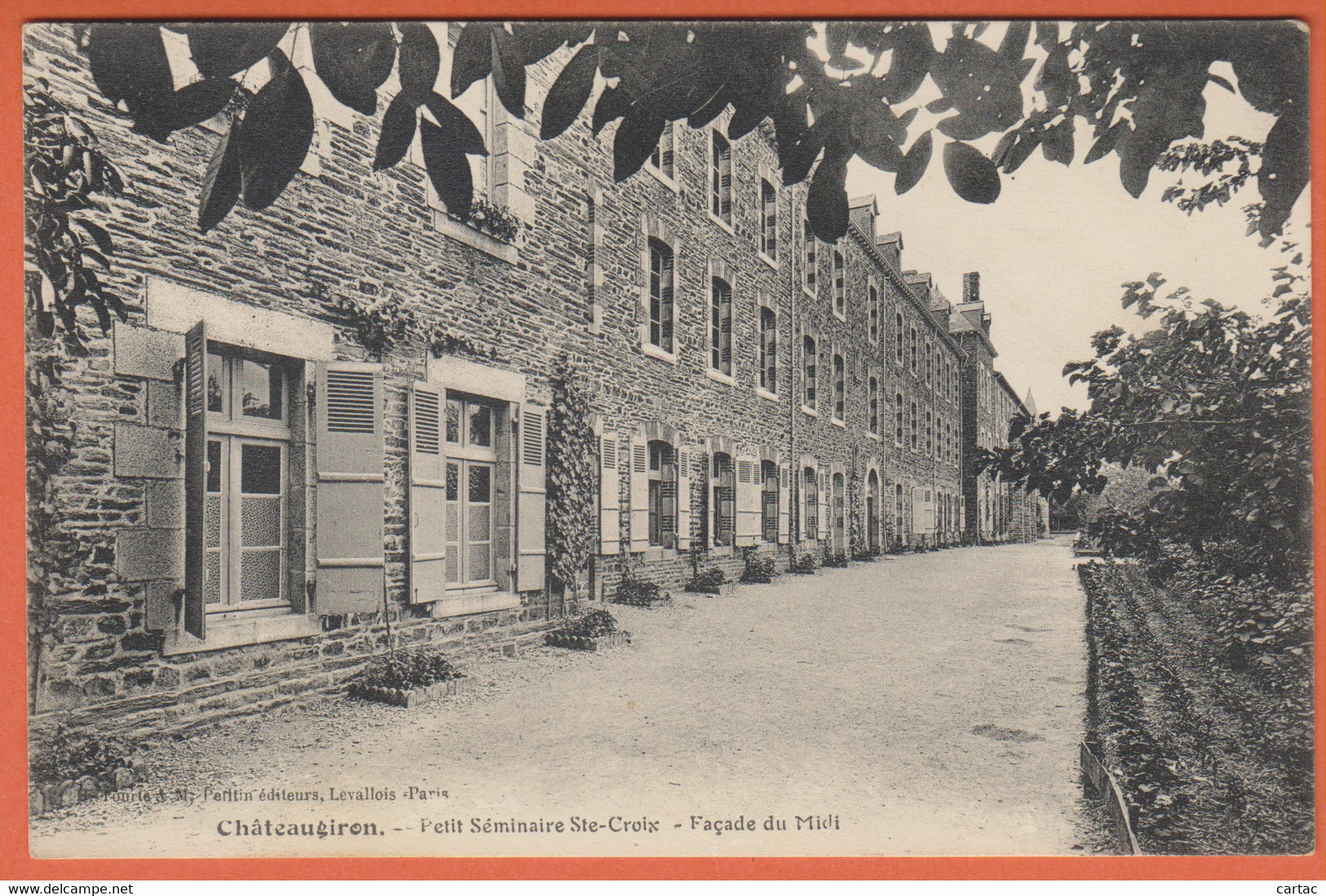 D35 - CHÂTEAUGIRON - PETIT SÉMINAIRE STE CROIX - FAÇADE DU MIDI - Châteaugiron