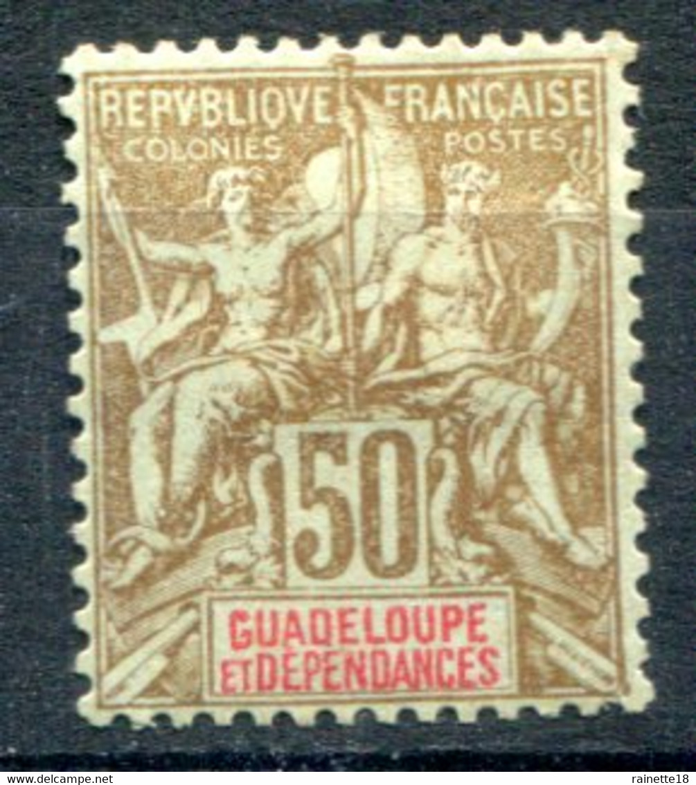Guadeloupe   N°  44 * - Unused Stamps