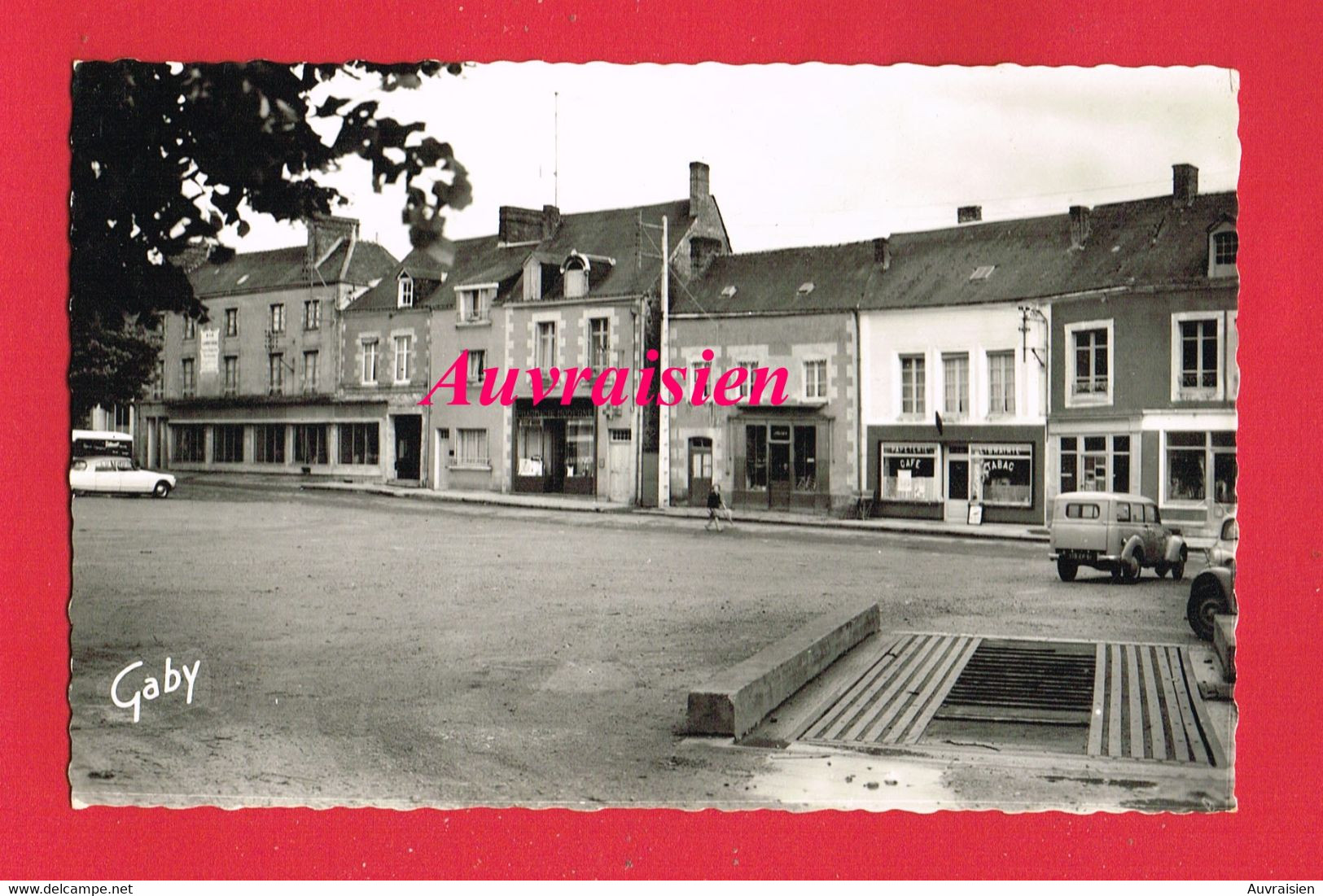 [53] Mayenne VILLAINES LA JUHEL Place Du Marché - Villaines La Juhel