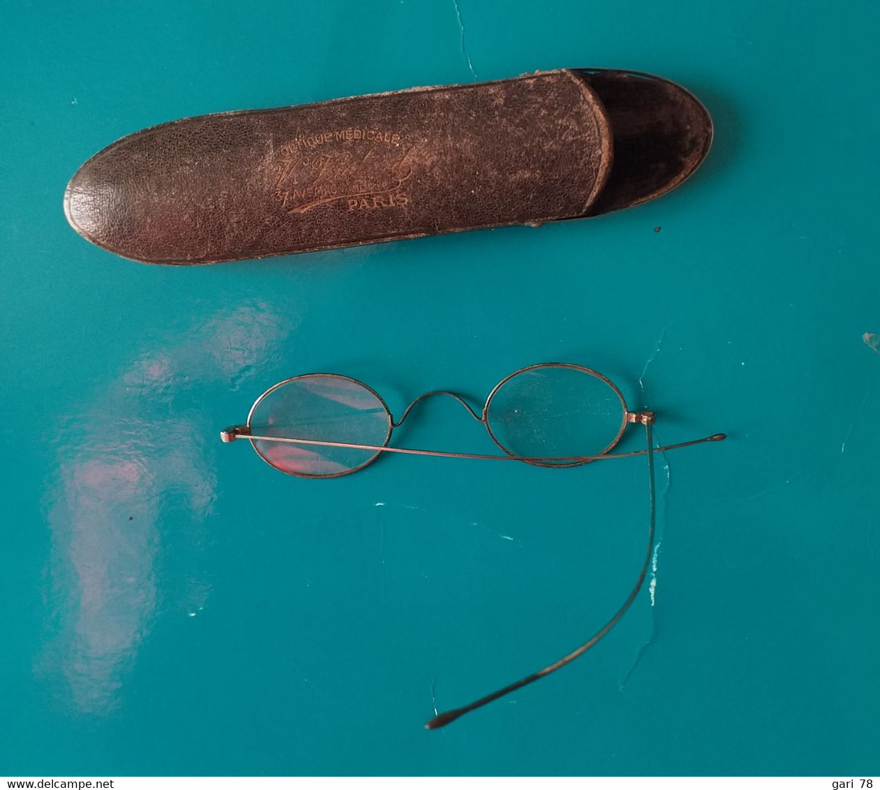 Ancienne Paire De Lunettes Dans Leur étui (Vialard Paris) - Lunettes