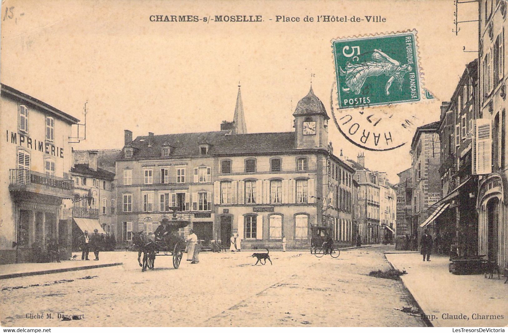 FRANCE - 88 - CHARMES - Place De L'Hôtel De Ville - Chien - Carte Postale Ancienne - Charmes