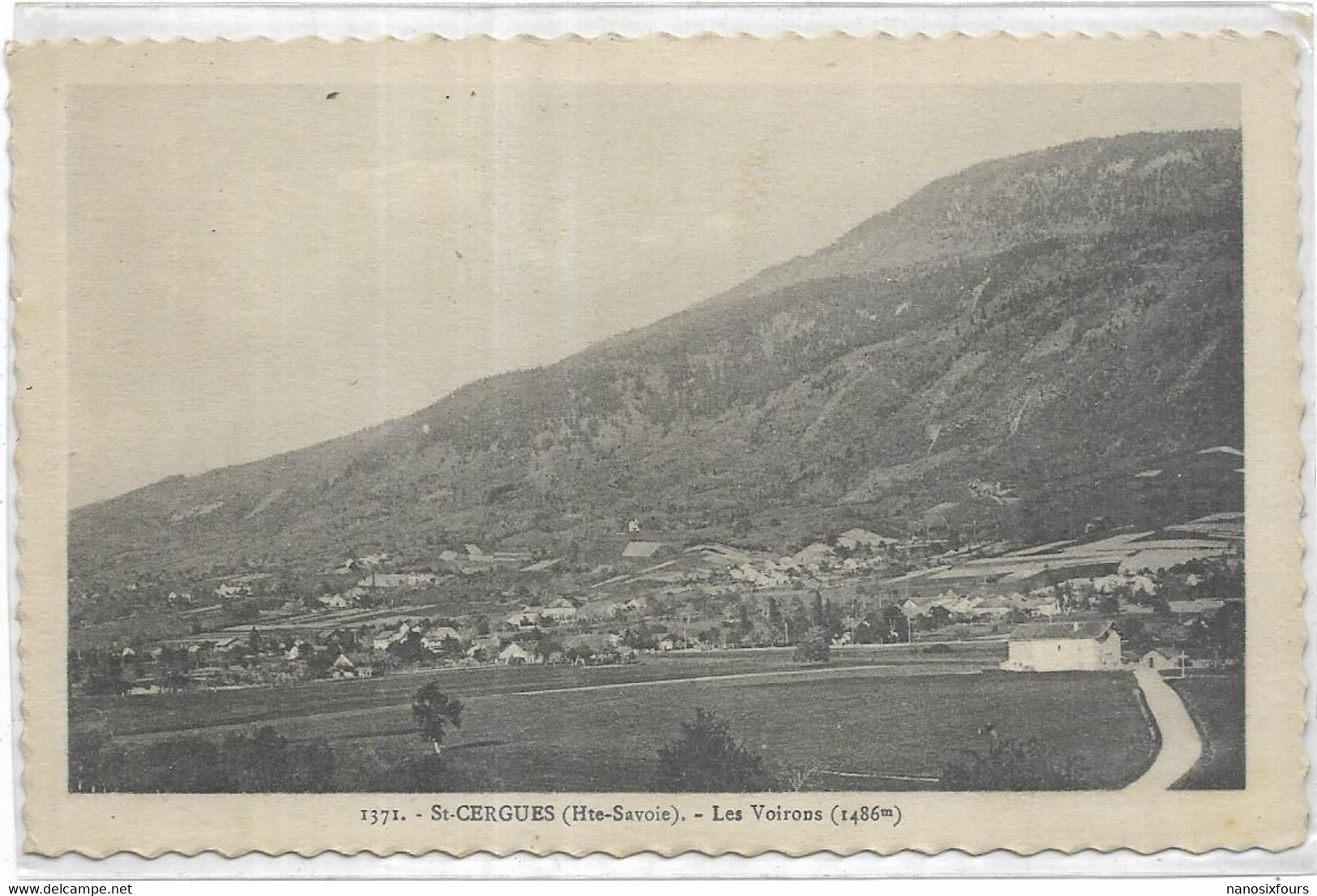 D 74.  ST CERGUES.  LES VOIRONS.  CARTE ECRITE - Saint-Cergues