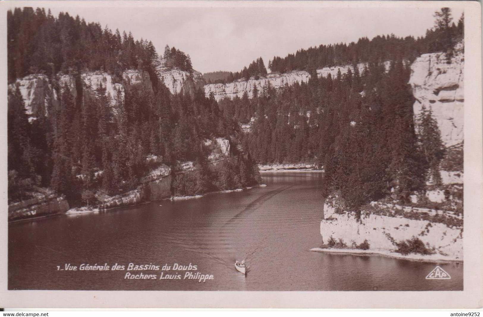 Vue Générale Des Bassins Du Doubs Rocher Louis Philippe - Franche-Comté