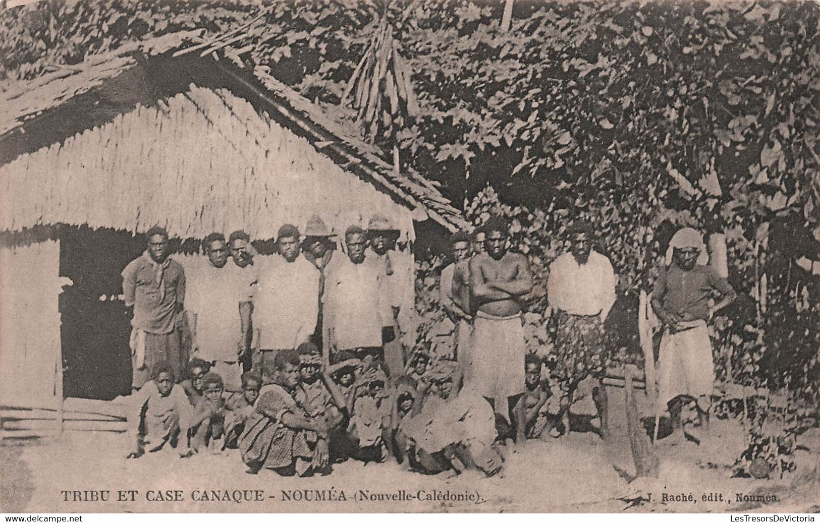 Nouvelle Calédonie - Tribu Et Case Canaque - Noumea - Carte Postale Ancienne - - New Caledonia