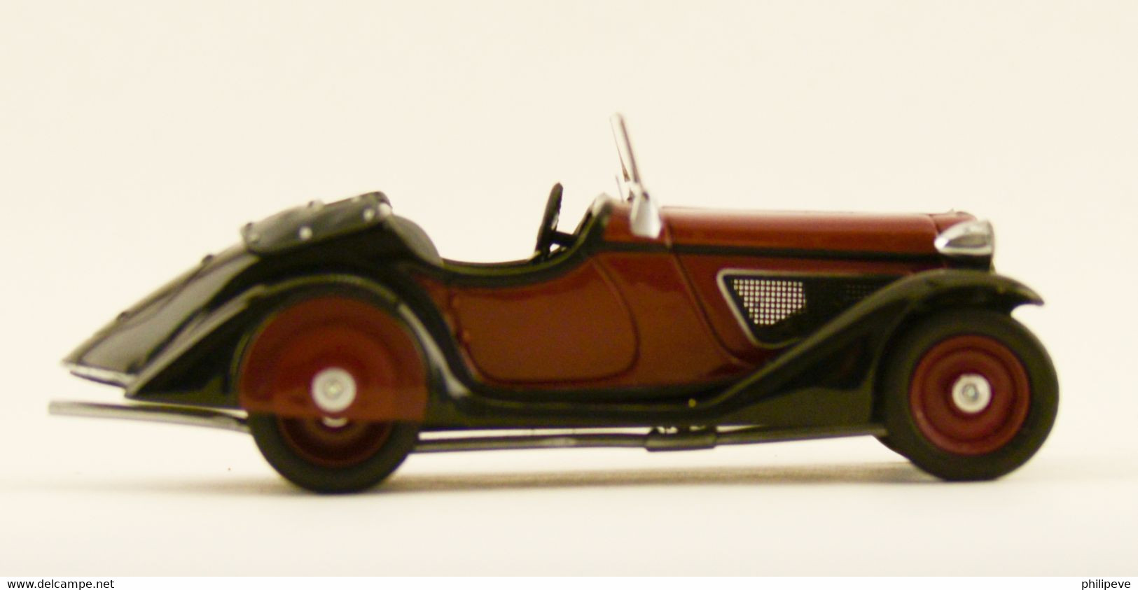 BMW 315-1 - SCHUCO 1:43 - Schuco