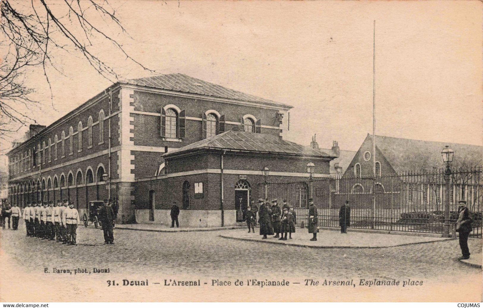 59 - DENAIN - S10374 - L'Arsenal - Place De L'Esplanade - L1 - Denain