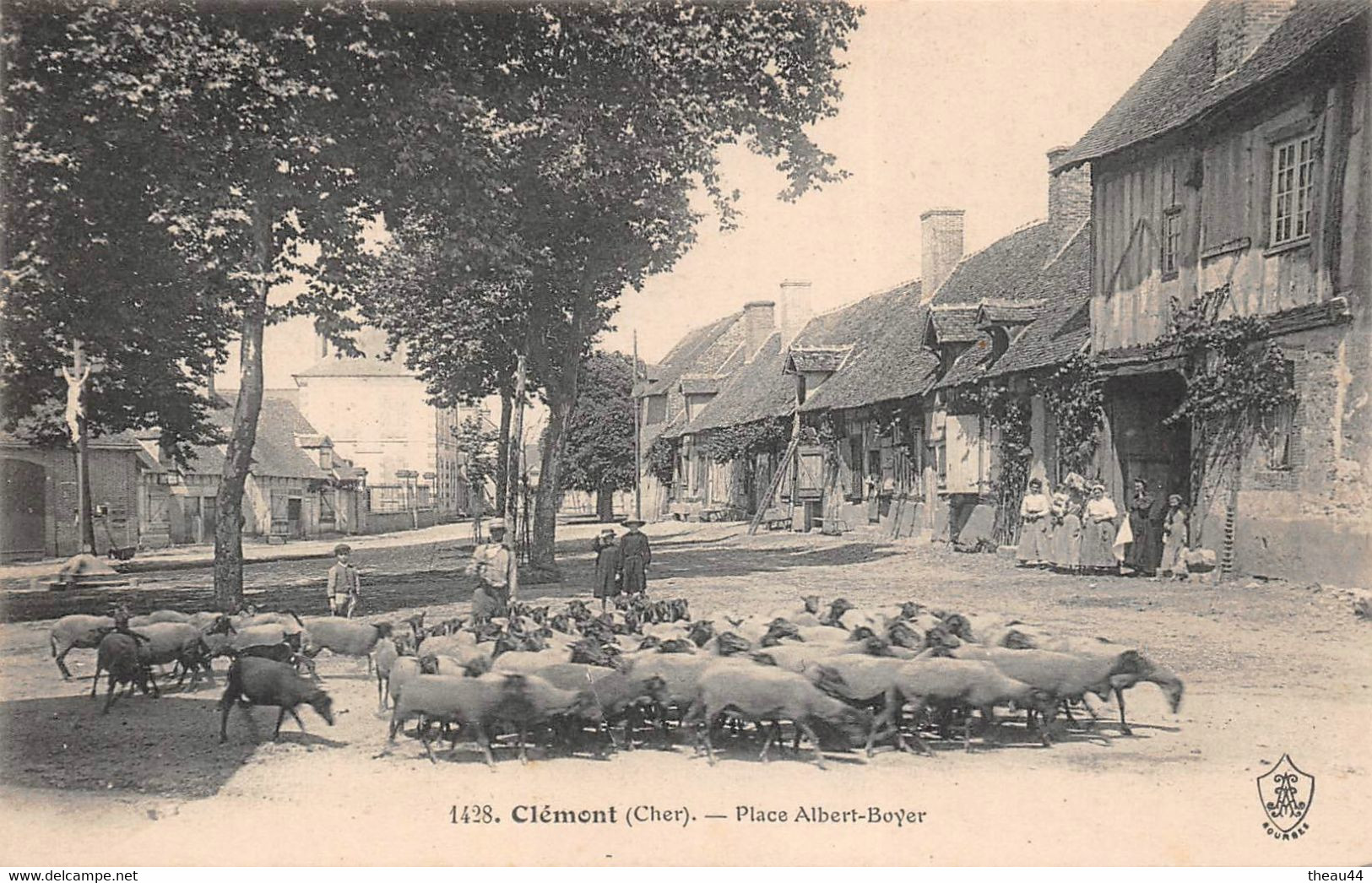 ¤¤   -   CLEMONT    -   Place Albert-Boyer   -   Berger , Moutons      -   ¤¤ - Clémont