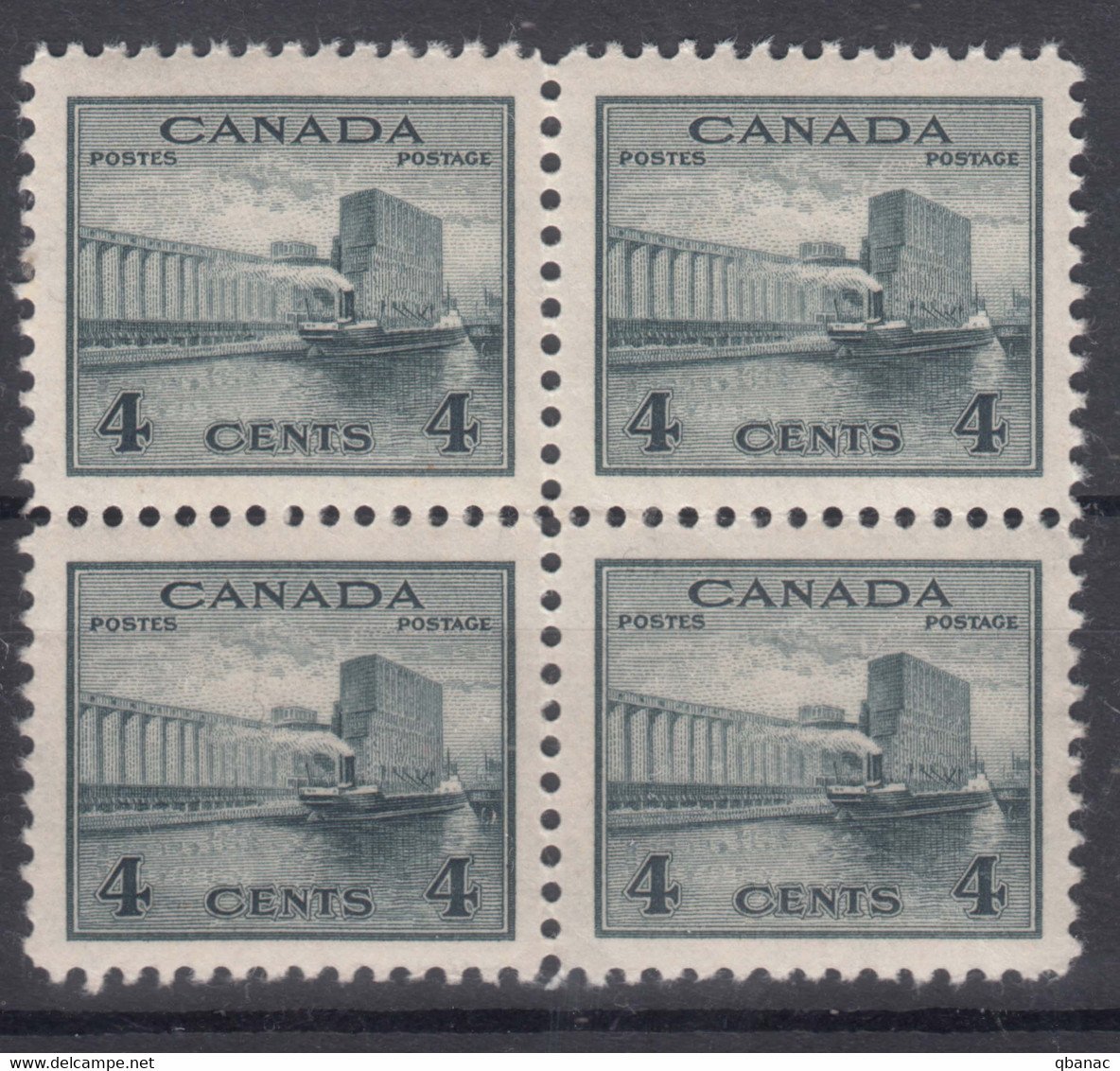 Canada 1942 Mi#220 Mint Never Hinged Piece Of 4 - Unused Stamps