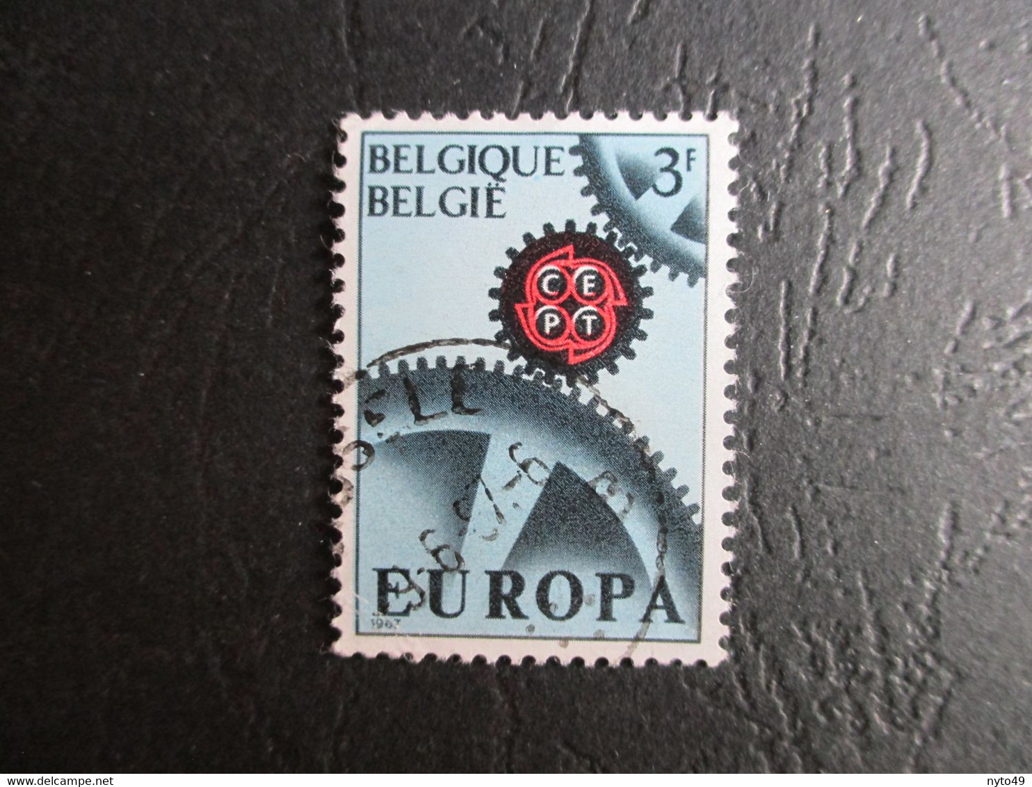 Nr 1415 - Europa - Luppi/Varibel V4 Blauw Punt Onder "UE" Van Belgique - Gestempeld - Autres & Non Classés