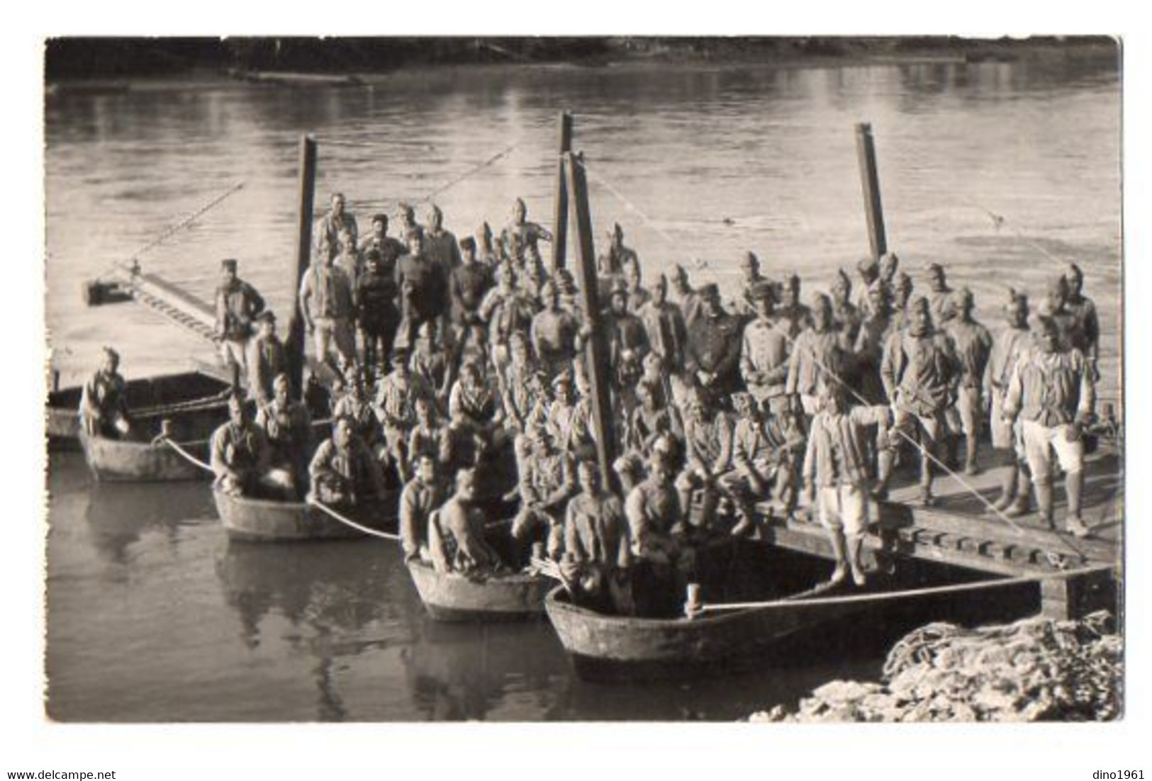 CPA 3338 - MILITARIA - Carte Photo Militaire - AVIGNON - Génie Militaire - Un Groupe De Pontonniers - Personnages