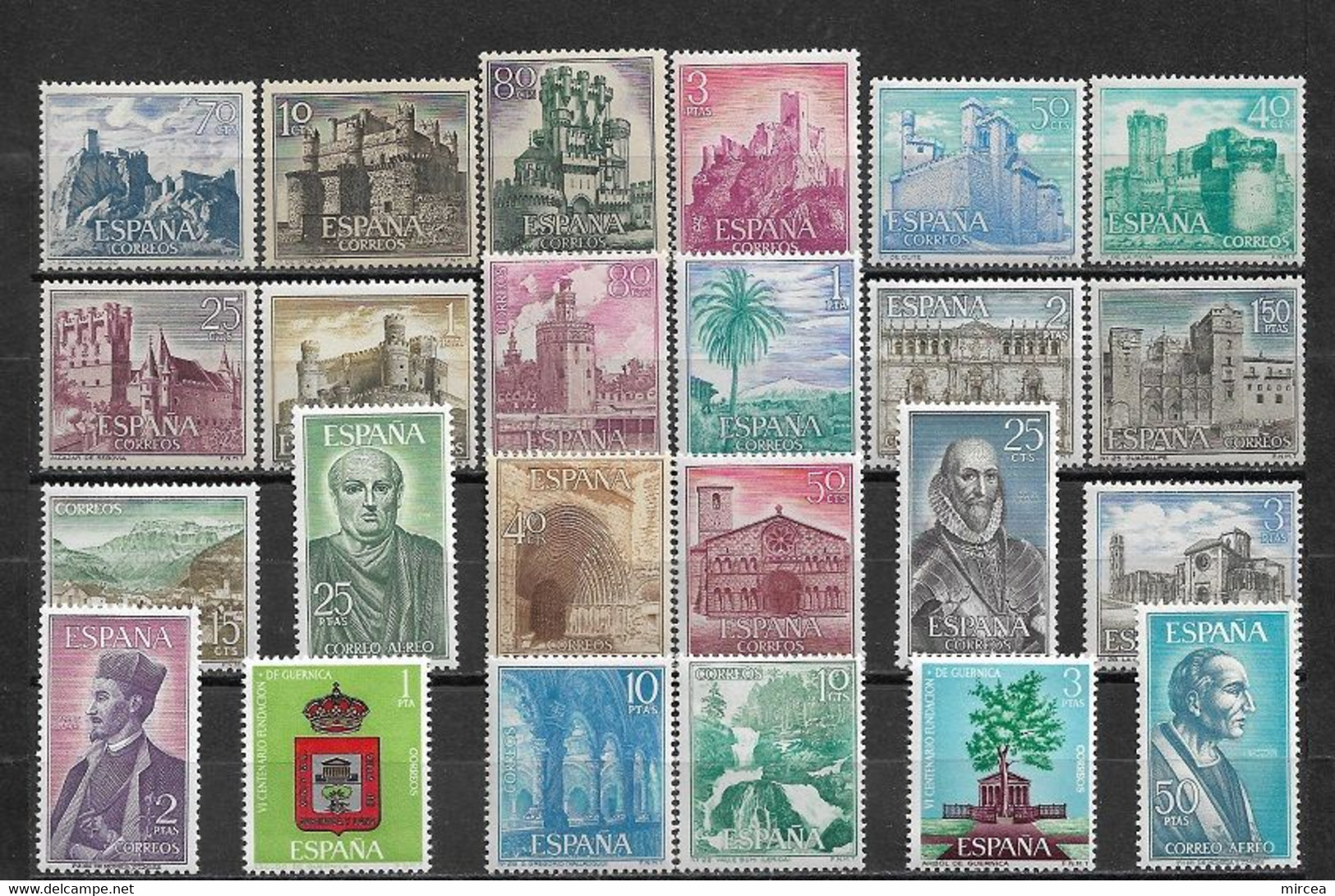 C3183 - Lot Timbres Neufs** Espagne - Collections