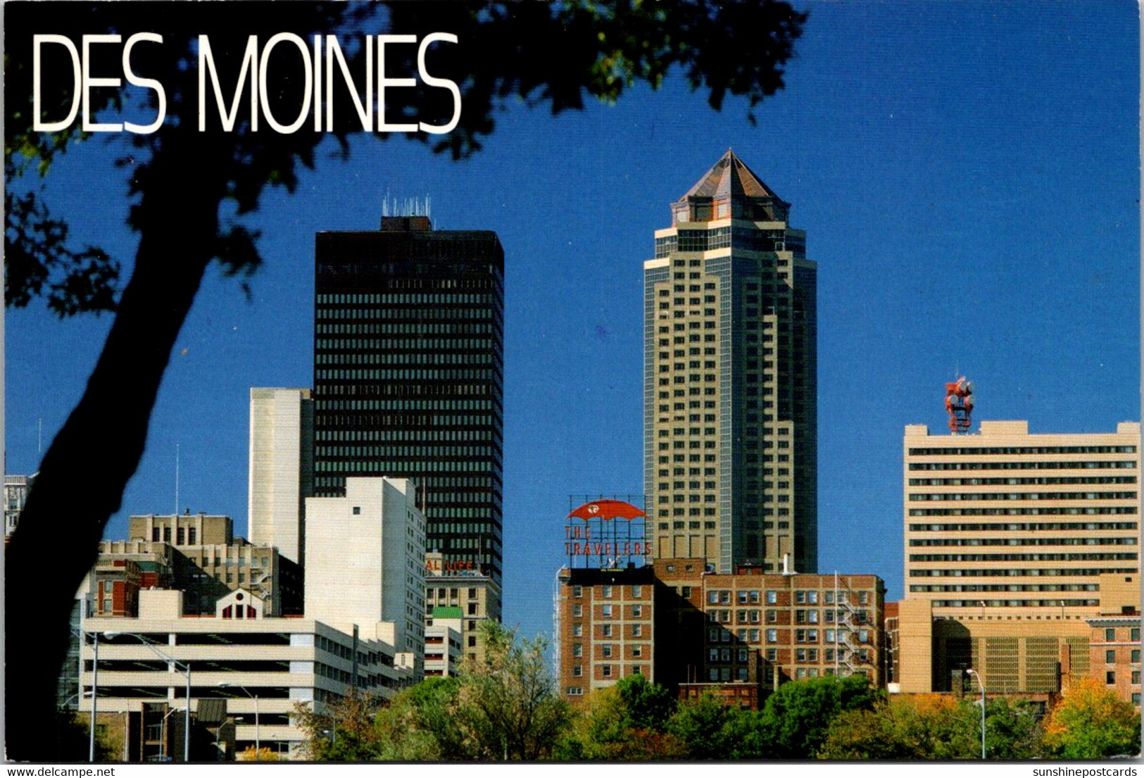 Iowa Des Moines Skyline - Des Moines