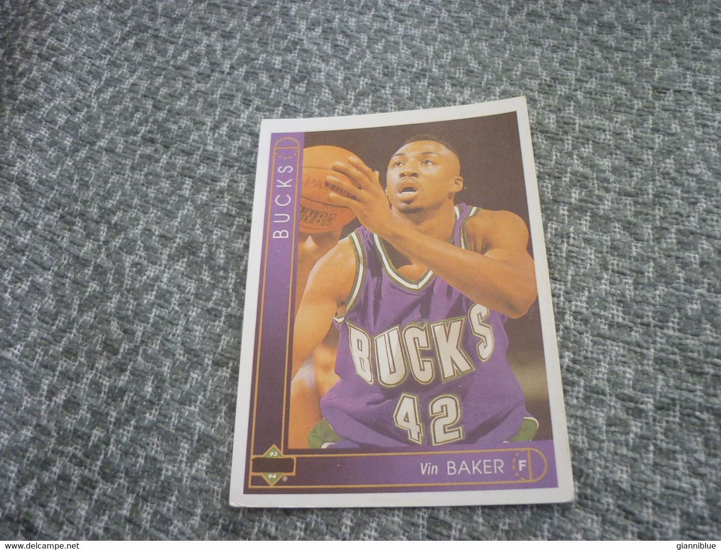 Vin Baker Milwaukee Bucks Basket Basketball '90s Rare Greek Edition Card - 1990-1999