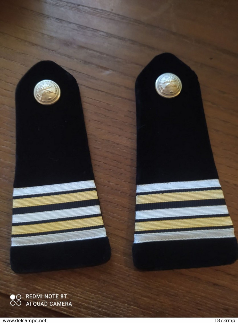 PAIRE D'EPAULETTES LIEUTENANT COLONEL , SAPEURS POMPIERS