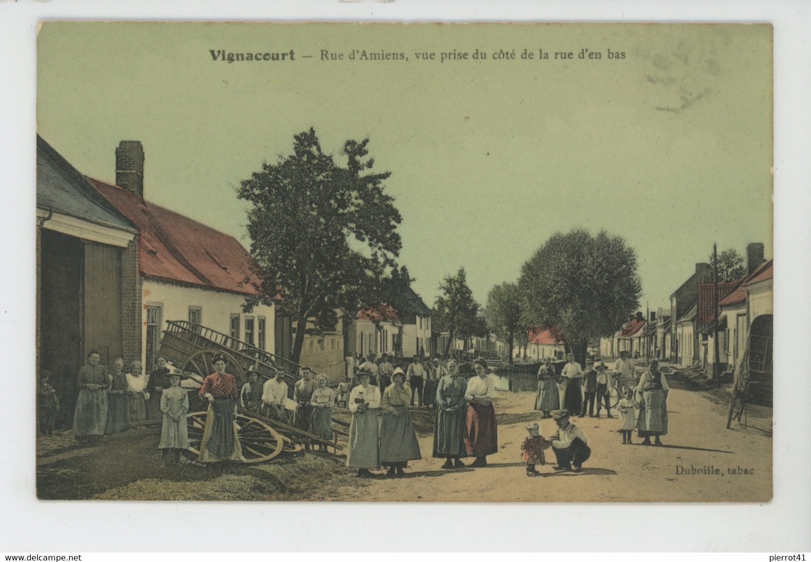 VIGNACOURT - Rue D'Amiens , Vue Prise Du Côté De La Rue D'en Bas - Vignacourt