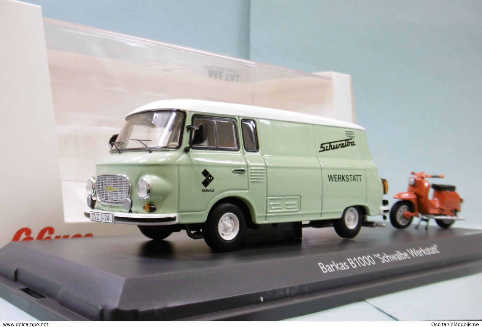 Schuco - Camion BARKAS B1000 + Scooter Schwalbe Werkstatt Réf. 450365400 NBO Neuf 1/43 - Schuco