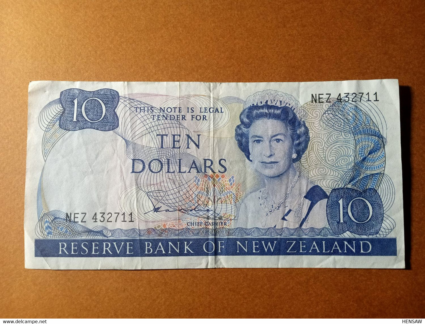 NEW ZEALAND 10 DOLLARS 1985 P 172a USED USADO - Nouvelle-Zélande