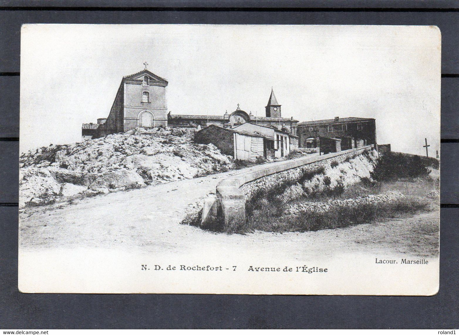 Notre-Dame De Rochefort - Avenue De .l'église.( édit. E.Lacour ). - Rochefort-du-Gard