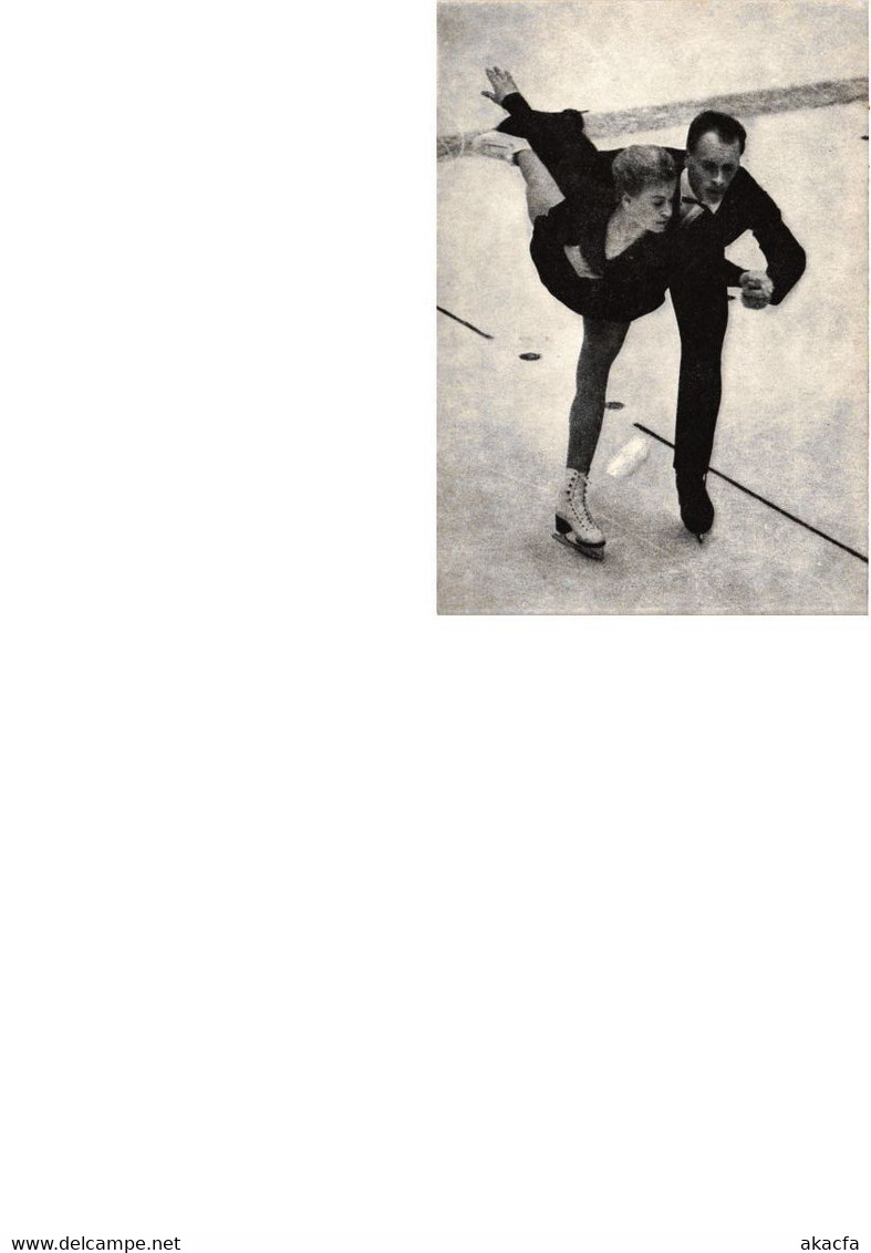 SKATING WINTER SPORT 21 Vintage Postcard (L5510) - Eiskunstlauf