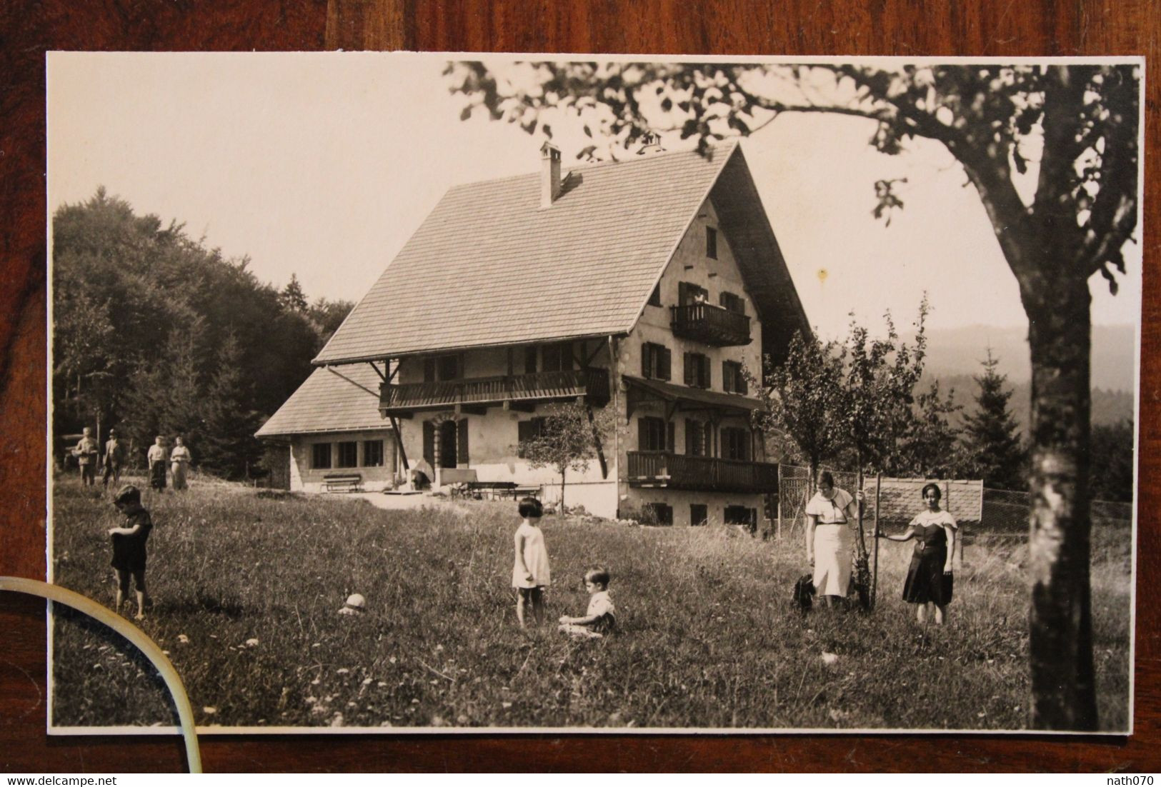 Cpsm Arzier Chalet Dans La Forêt CPA AK Switzerland Suisse Animée - Arzier-Le Muids