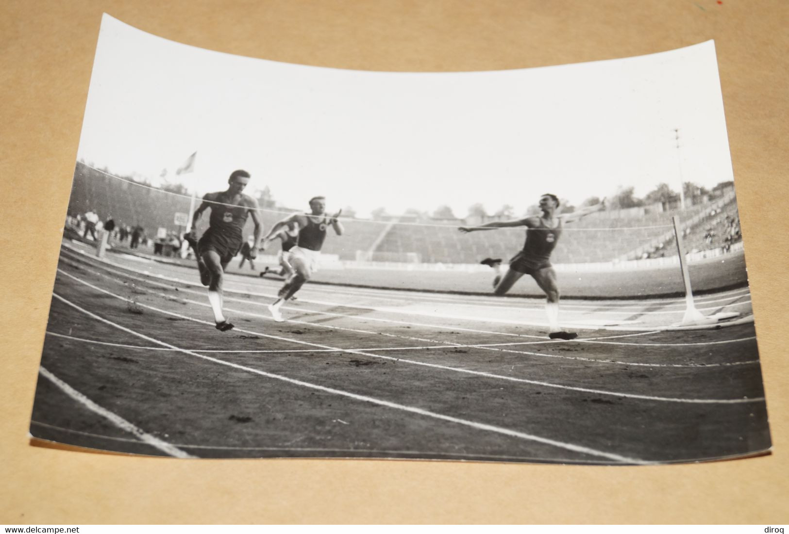 Superbe Photo,Athlétisme Belgique-France 100 M., Plat Bonnino,Porto Et Bailly,originale 18 Cm. Sur 13 Cm. - Sporten