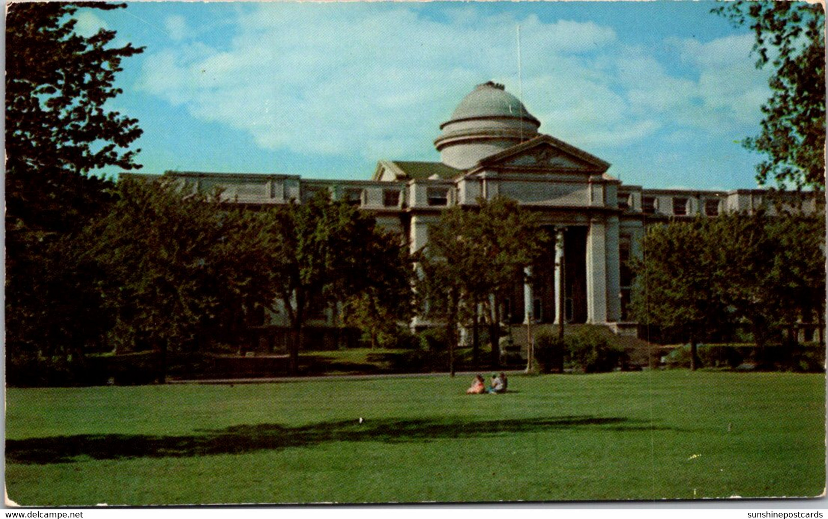 Iowa Des Moines State Historical Building - Des Moines